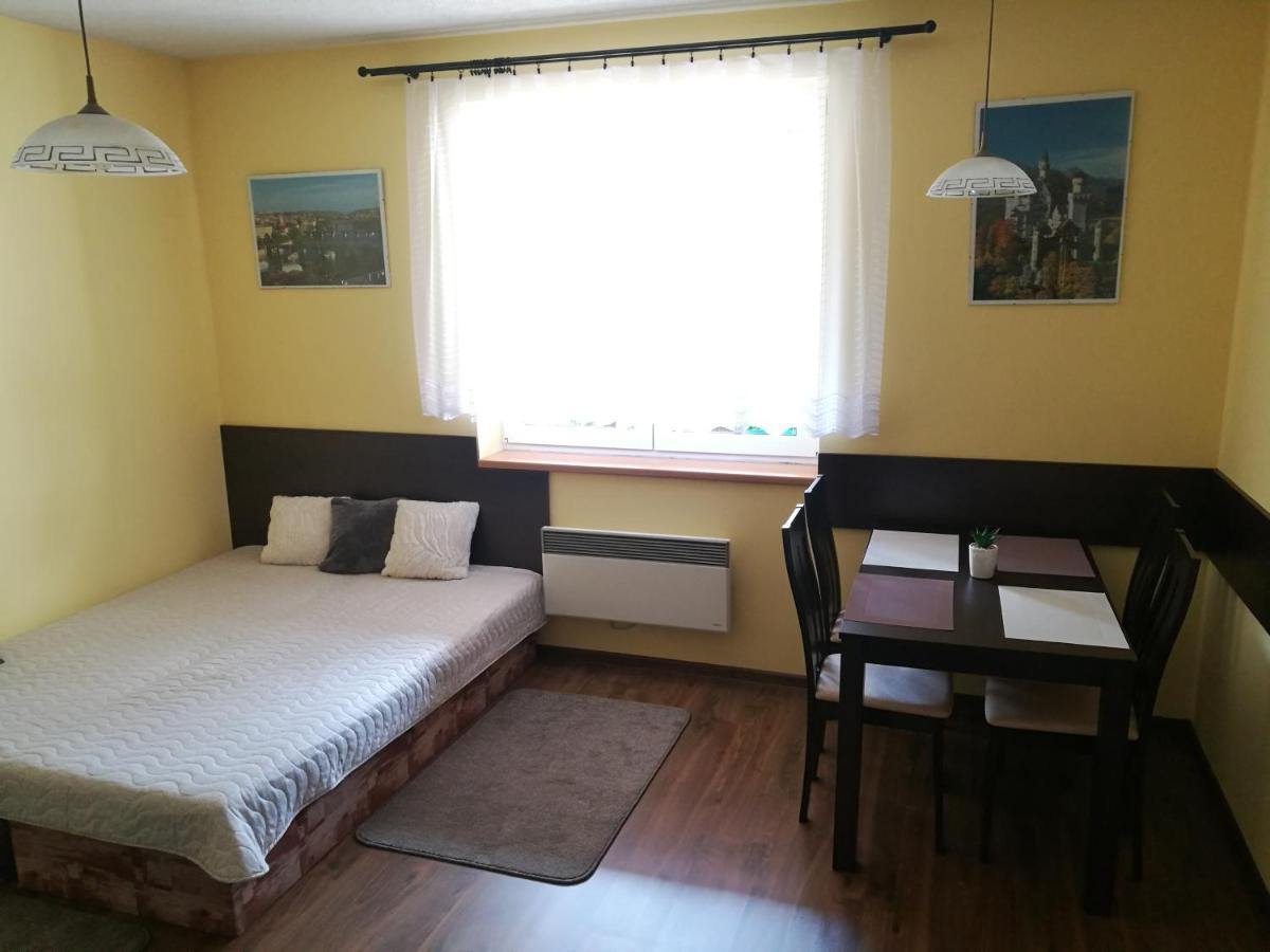 Apartman 66 V Tichej Lokalite Liptovsky Mikulas Ngoại thất bức ảnh